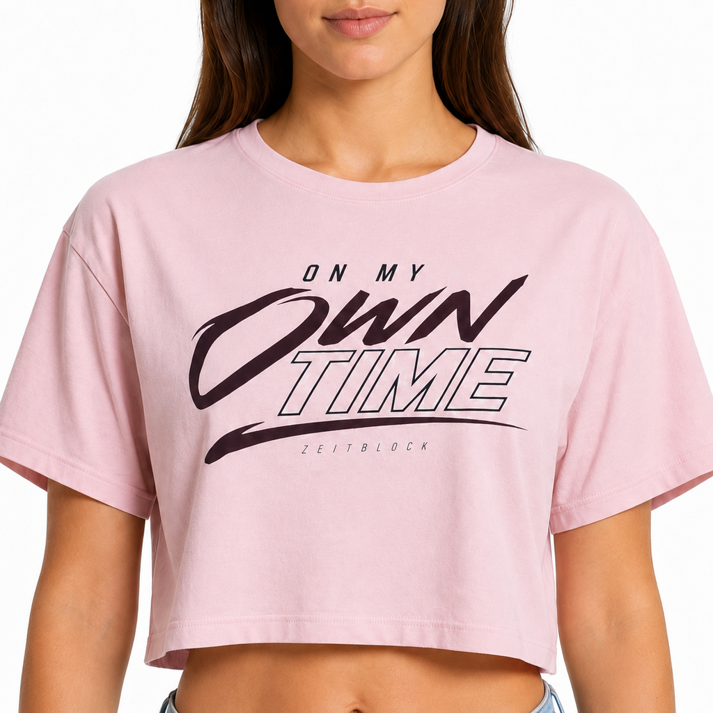 ZEITBLOCK ON MY OWN TIME – Damen Crop T‑Shirt in Rosa